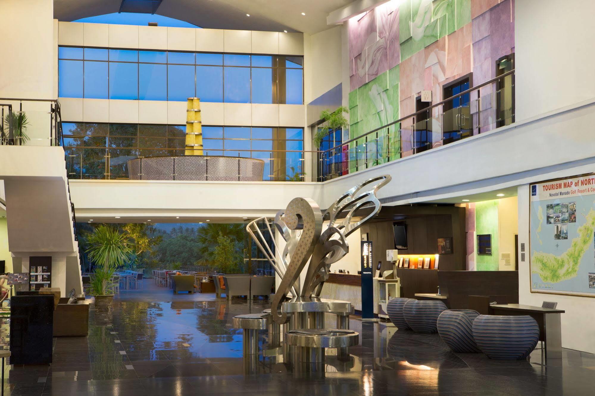 Novotel Manado Golf Resort & Convention Center Exterior photo