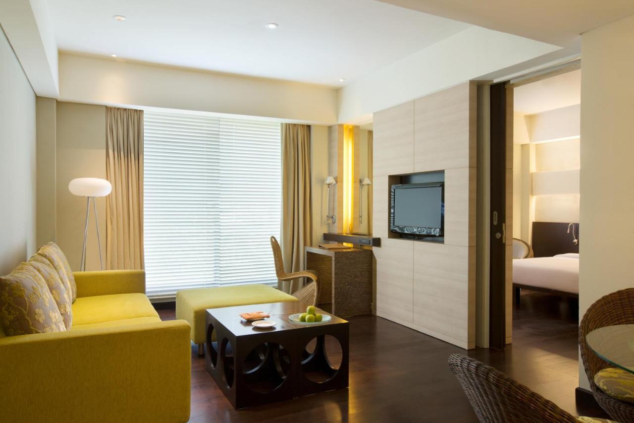 Novotel Manado Golf Resort & Convention Center Room photo